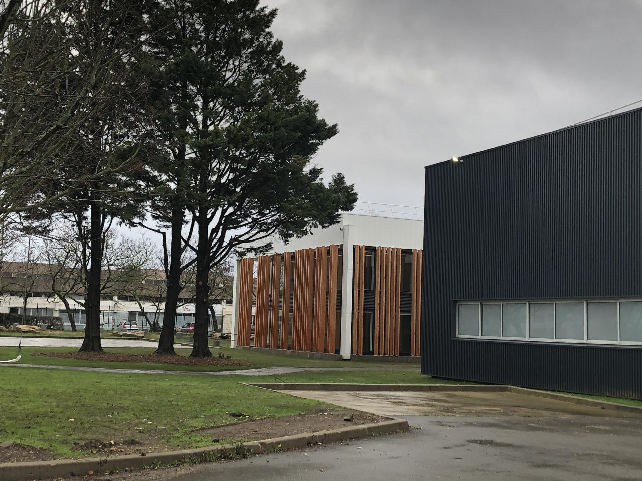 Local d'activité Saint-Ouen-l'Aumône 2250m² Location local d'activité Saint-Ouen-l'Aumône Val-d'Oise OLACT2531916 4